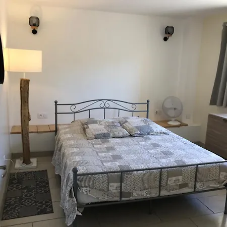 Oda ve Kahvaltı La Fralinette